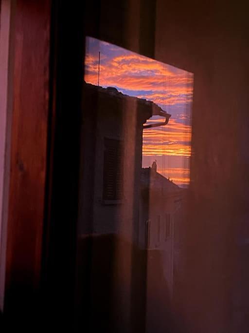 Casa Vacanze E Brevi Periodi Alla Porta Etrusca La Panchina Al Sole Volterra Ngoại thất bức ảnh