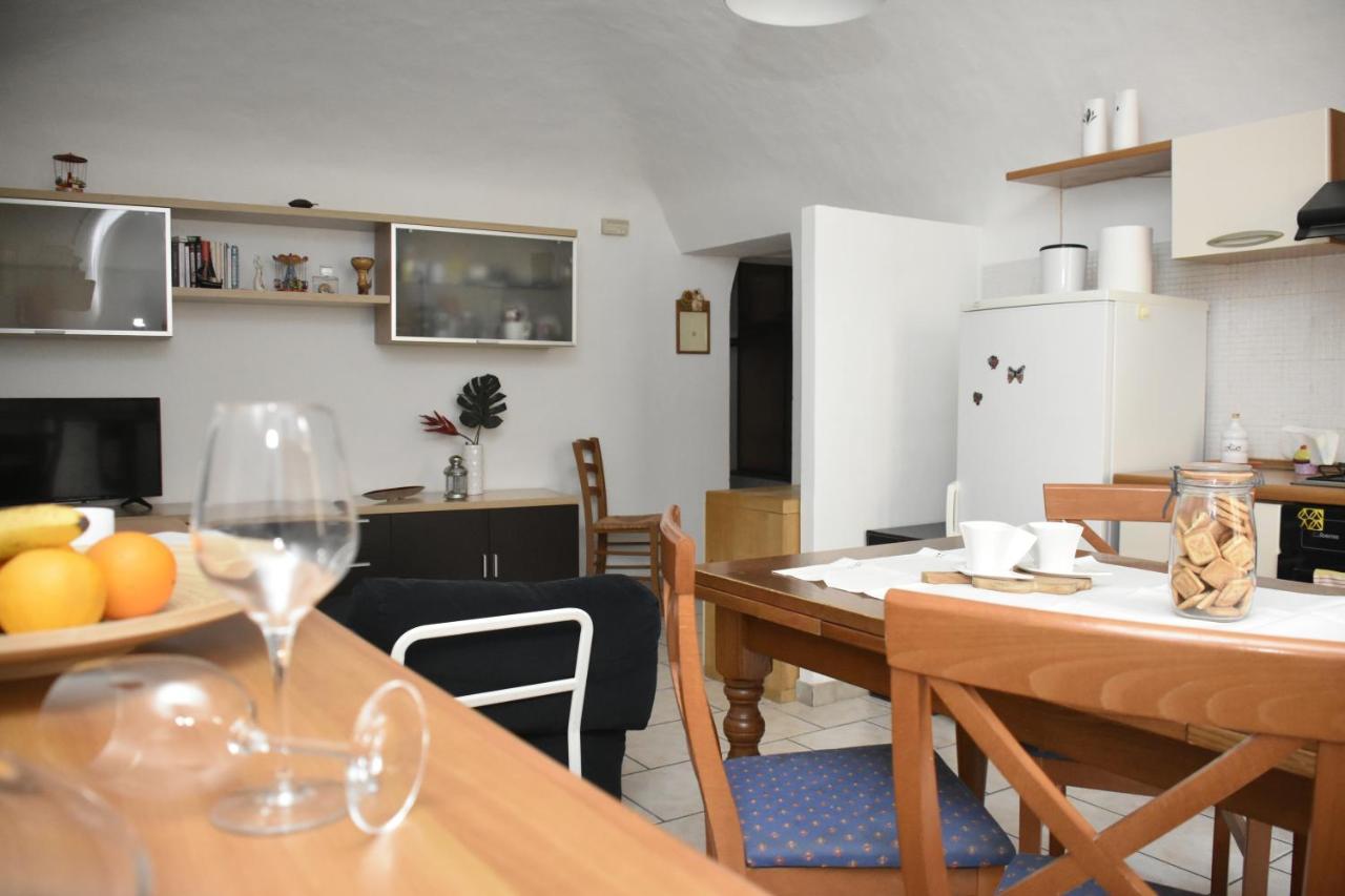 Casa Vacanze E Brevi Periodi Alla Porta Etrusca La Panchina Al Sole Volterra Ngoại thất bức ảnh